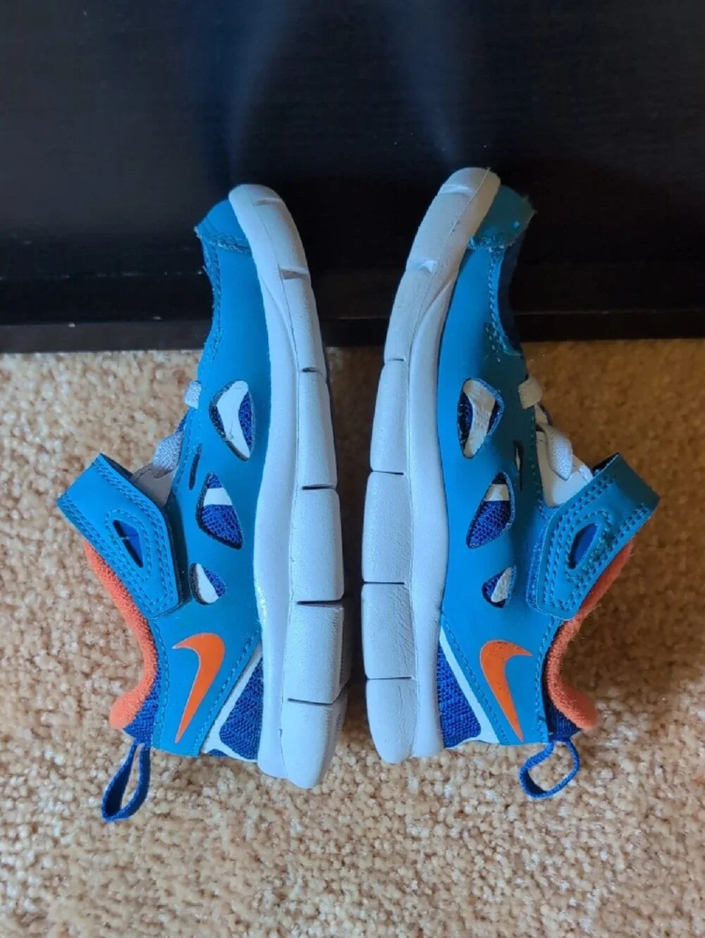 Nike Free Run 2 Toddler Sneakers 7C